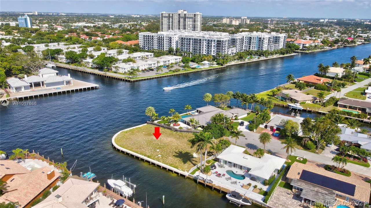 Recently Sold: $2,750,000 (0.33 acres)