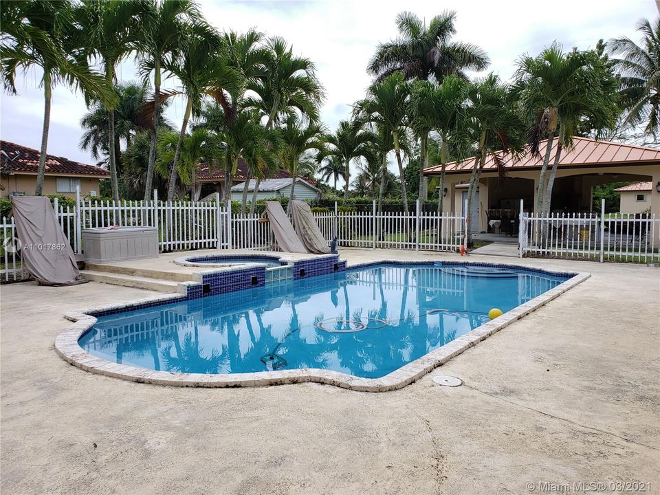 Recently Rented: $3,200 (4 beds, 3 baths, 2175 Square Feet)