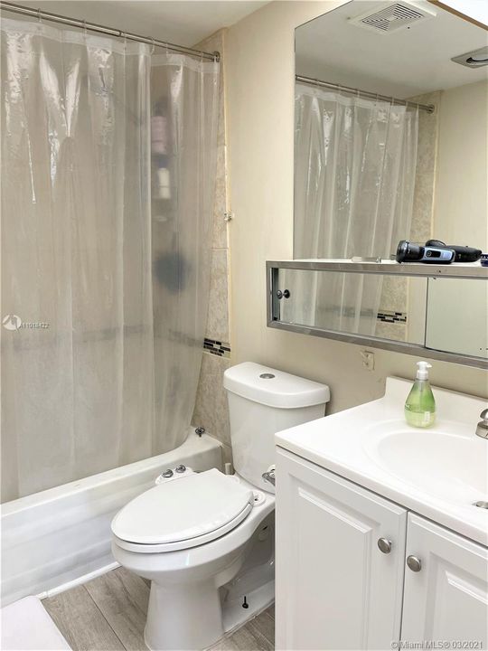 Recently Sold: $95,111 (1 beds, 1 baths, 960 Square Feet)