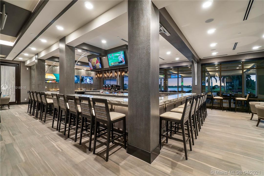 最近售出: $180,000 (3 贝兹, 2 浴室, 1820 平方英尺)