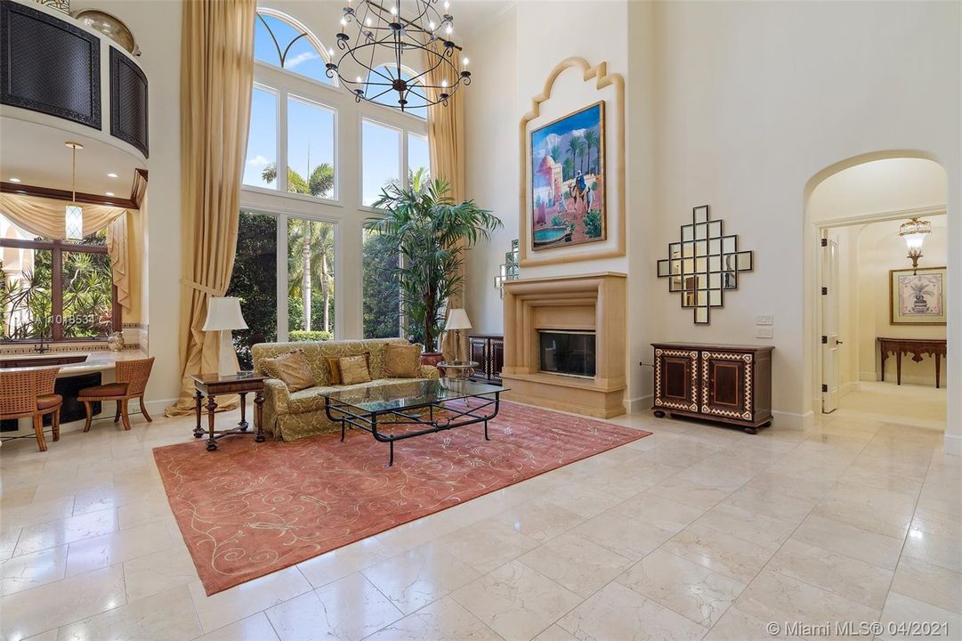 Recently Sold: $4,125,000 (7 beds, 8 baths, 7309 Square Feet)