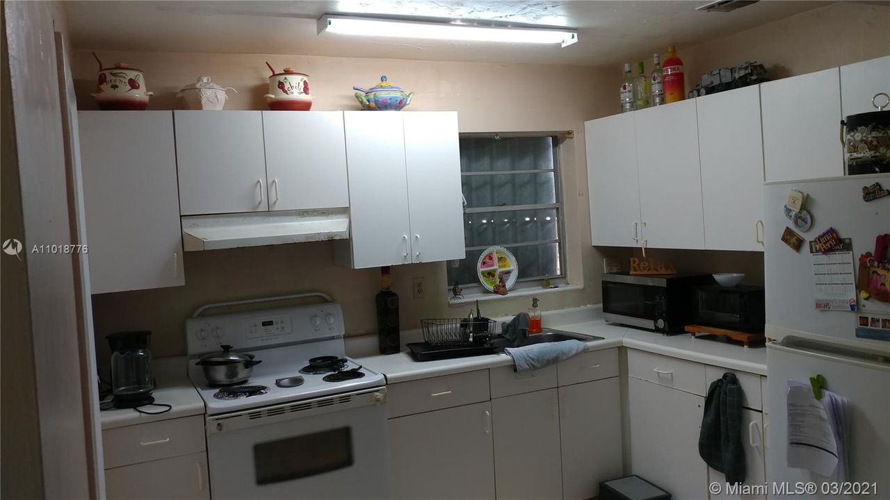 Vendido Recientemente: $375,000 (0 camas, 0 baños, 2083 Pies cuadrados)