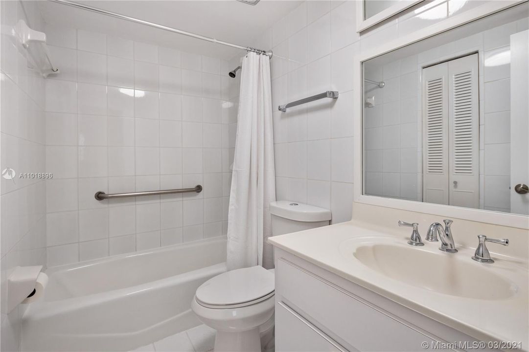 Недавно арендовано: $6,800 (4 спален, 4 ванн, 2596 Квадратных фут)
