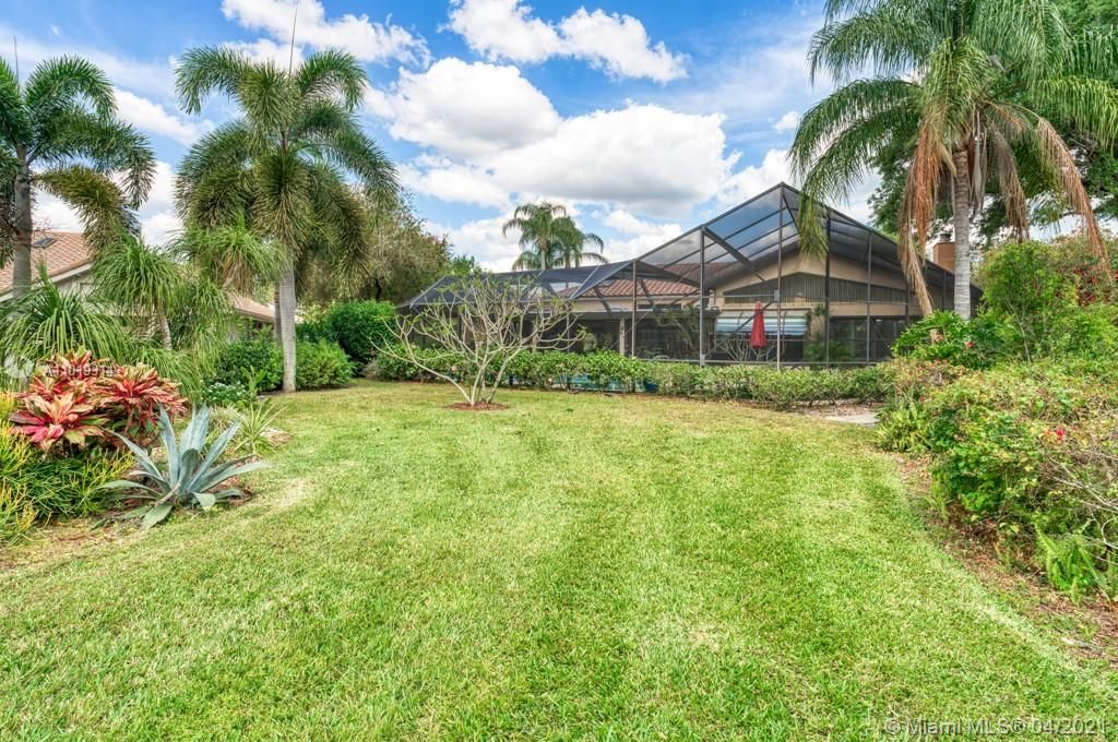 Recently Sold: $569,000 (4 beds, 3 baths, 2612 Square Feet)