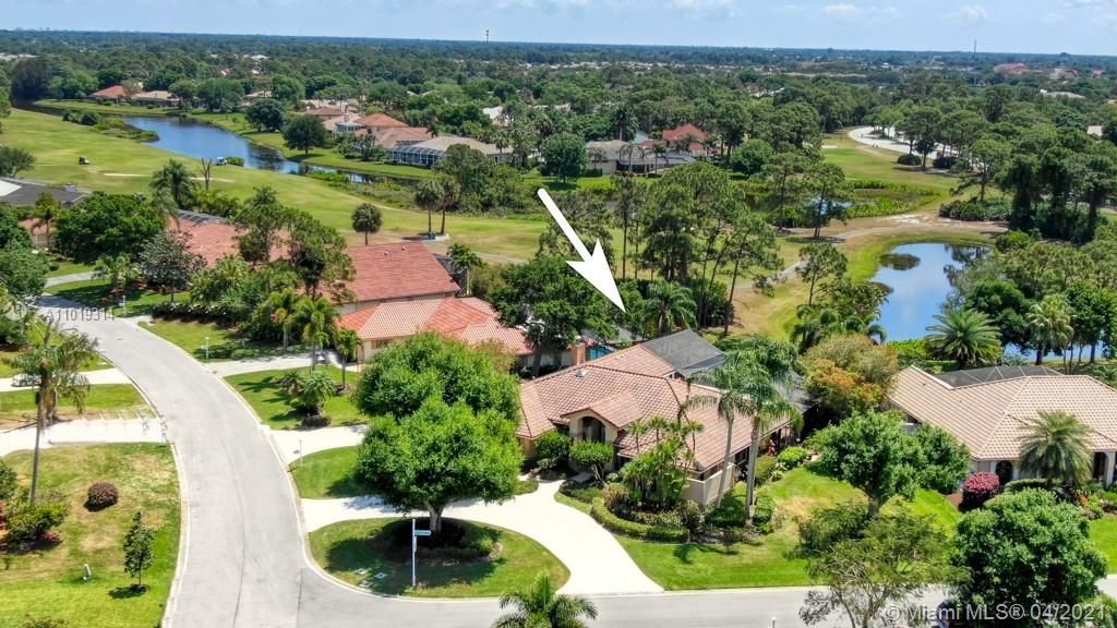 Recently Sold: $569,000 (4 beds, 3 baths, 2612 Square Feet)