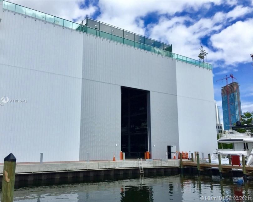 最近售出: $129,990 (0.32 acres)