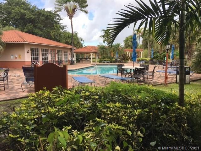 Recently Sold: $169,000 (2 beds, 2 baths, 965 Square Feet)