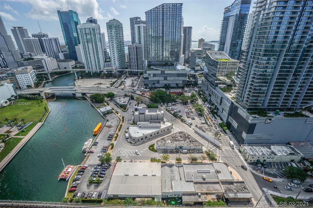 Incredible view of the Miami River, Biscayne Bay & Brickell Skyline