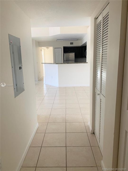Recently Sold: $150,000 (3 beds, 2 baths, 1300 Square Feet)