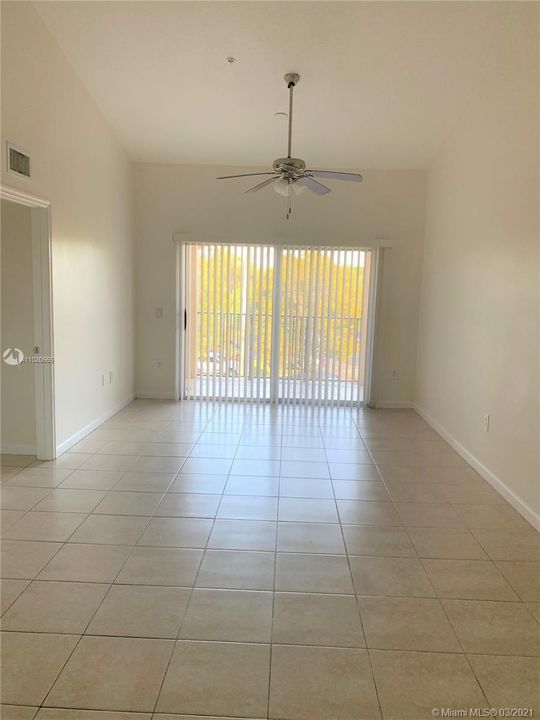 Recently Sold: $150,000 (3 beds, 2 baths, 1300 Square Feet)