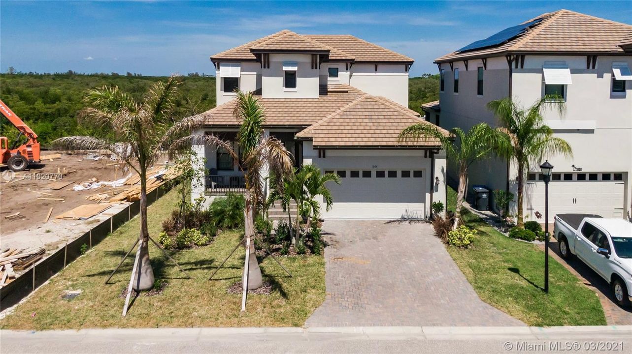 Recently Sold: $800,000 (4 beds, 3 baths, 0 Square Feet)
