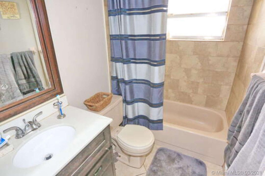 Vendido Recientemente: $530,000 (0 camas, 0 baños, 3022 Pies cuadrados)
