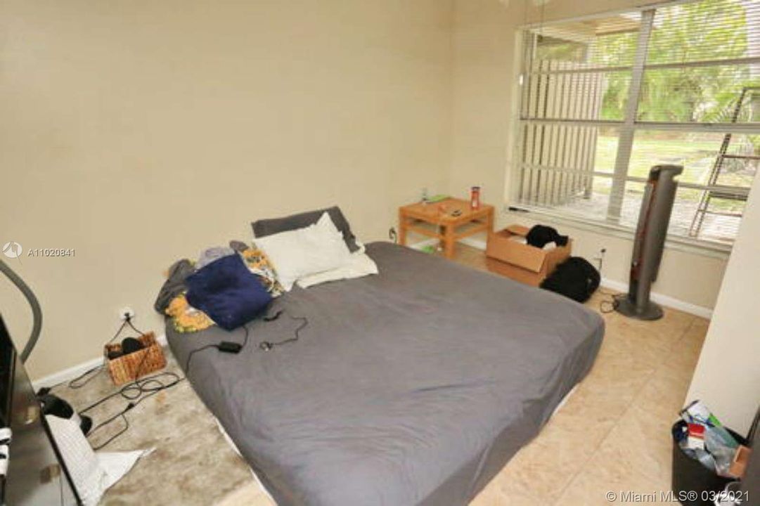 Vendido Recientemente: $530,000 (0 camas, 0 baños, 3022 Pies cuadrados)