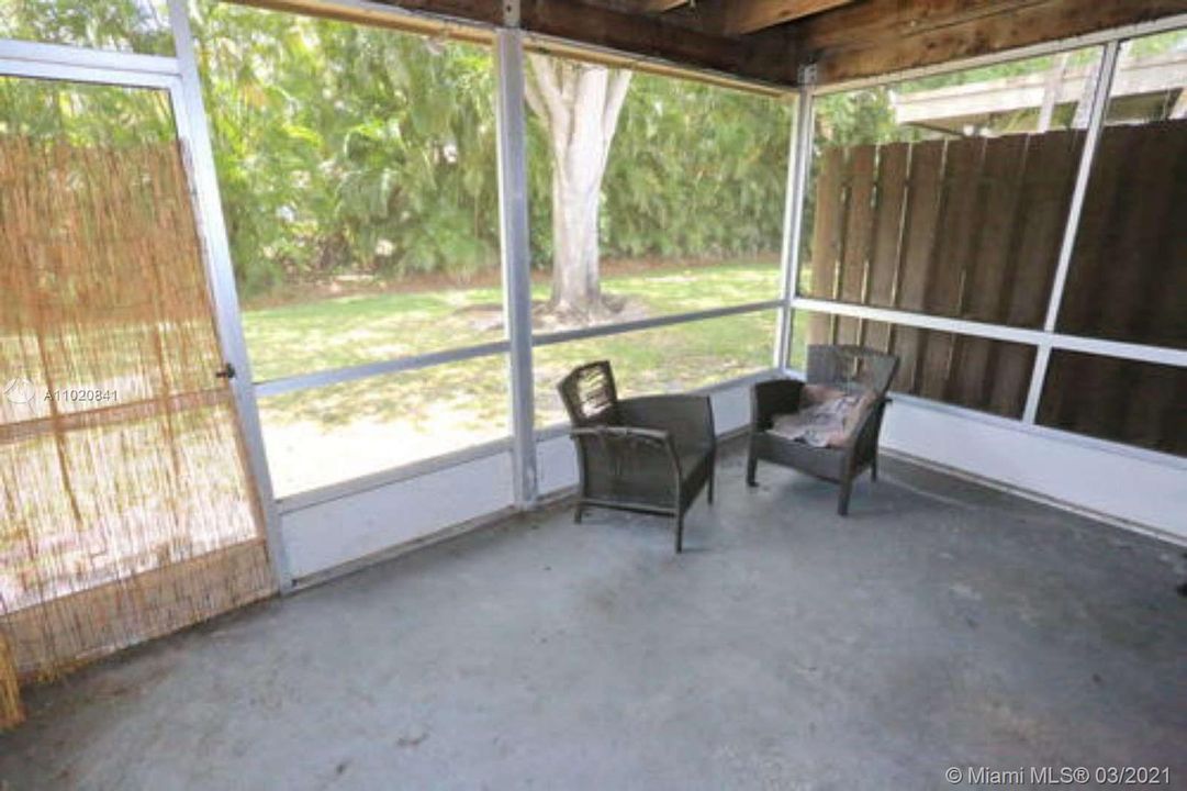 Vendido Recientemente: $530,000 (0 camas, 0 baños, 3022 Pies cuadrados)