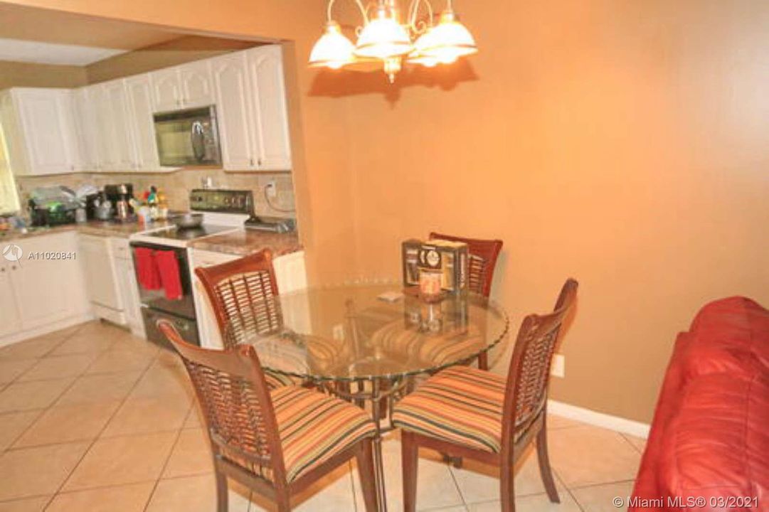Vendido Recientemente: $530,000 (0 camas, 0 baños, 3022 Pies cuadrados)