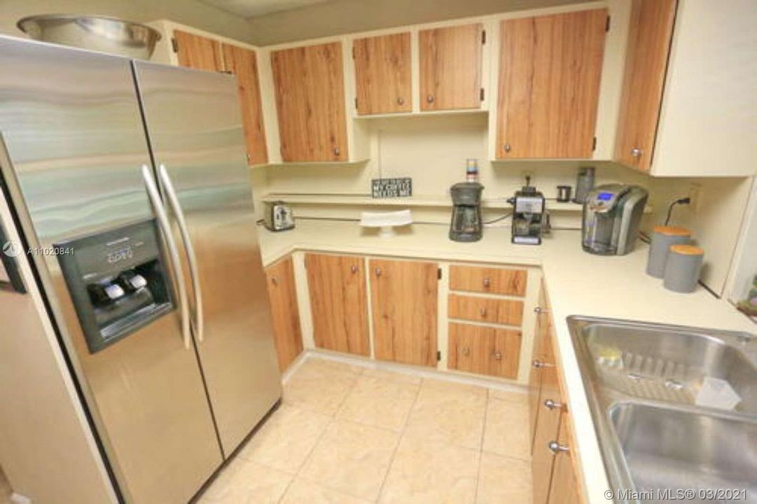 Vendido Recientemente: $530,000 (0 camas, 0 baños, 3022 Pies cuadrados)