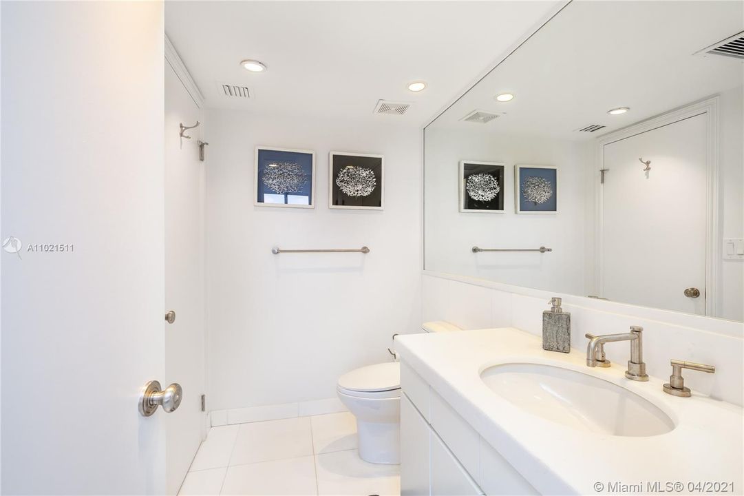 最近租的: $3,950 (2 贝兹, 2 浴室, 1642 平方英尺)