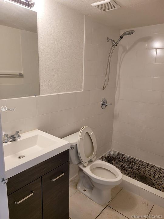 Недавно арендовано: $1,475 (2 спален, 1 ванн, 696 Квадратных фут)