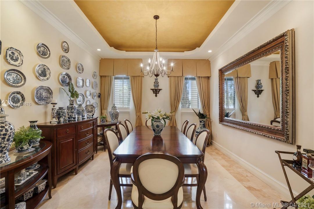 Sophisticated Dinning Room - "Memories are Made When Gathered Around the Table."
