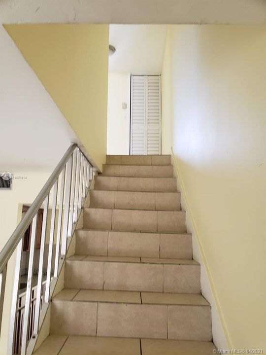 最近租的: $1,600 (2 贝兹, 1 浴室, 1020 平方英尺)