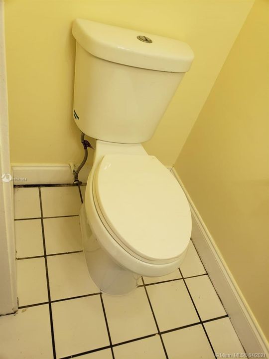 最近租的: $1,600 (2 贝兹, 1 浴室, 1020 平方英尺)