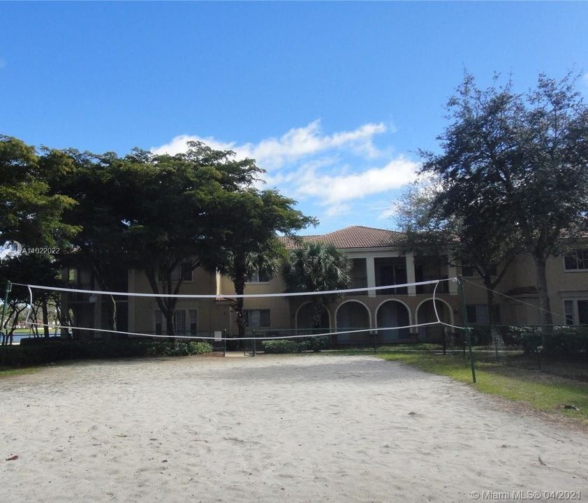 Recently Rented: $1,600 (1 beds, 1 baths, 850 Square Feet)