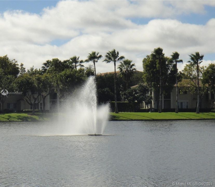 Recently Rented: $1,600 (1 beds, 1 baths, 850 Square Feet)