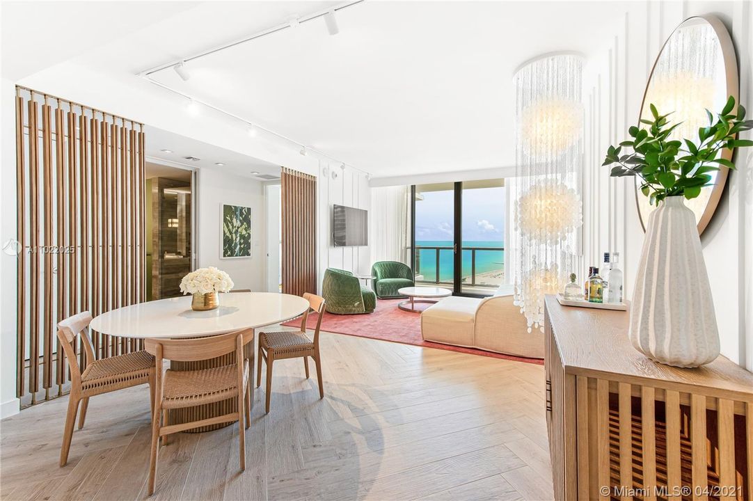 Recently Sold: $1,900,000 (1 beds, 1 baths, 1026 Square Feet)