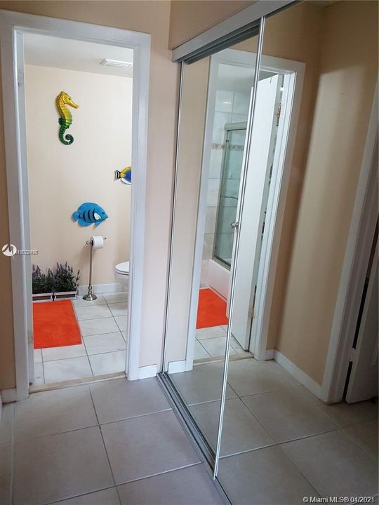 Vendido Recientemente: $120,000 (1 camas, 1 baños, 619 Pies cuadrados)