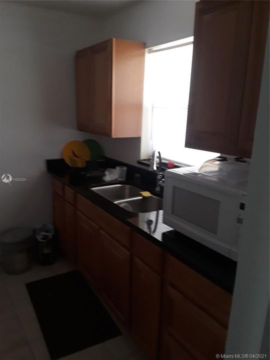 Vendido Recientemente: $105,900 (1 camas, 1 baños, 640 Pies cuadrados)