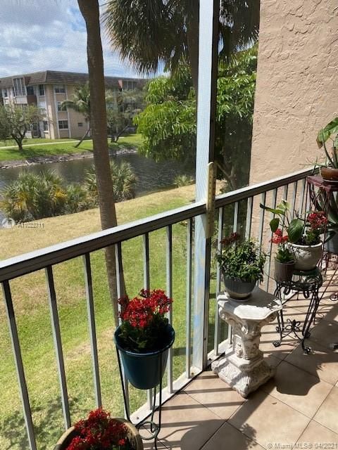 最近售出: $219,500 (3 贝兹, 2 浴室, 1194 平方英尺)