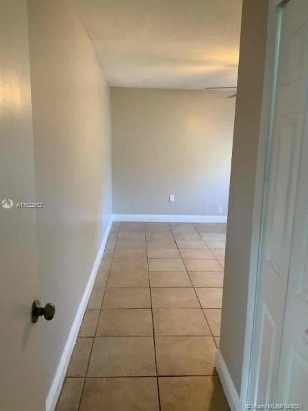 Recently Rented: $2,145 (3 beds, 2 baths, 1450 Square Feet)