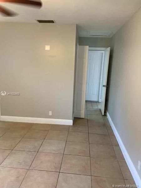 Recently Rented: $2,145 (3 beds, 2 baths, 1450 Square Feet)