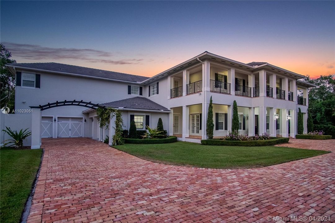 Recently Sold: $3,950,000 (5 beds, 5 baths, 0 Square Feet)