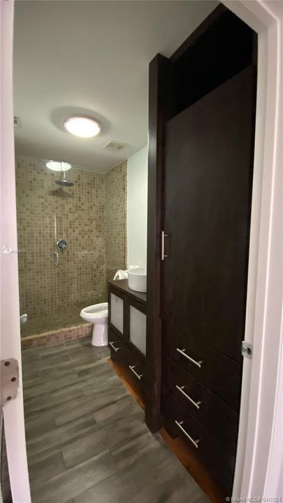 Недавно арендовано: $1,450 (2 спален, 1 ванн, 860 Квадратных фут)