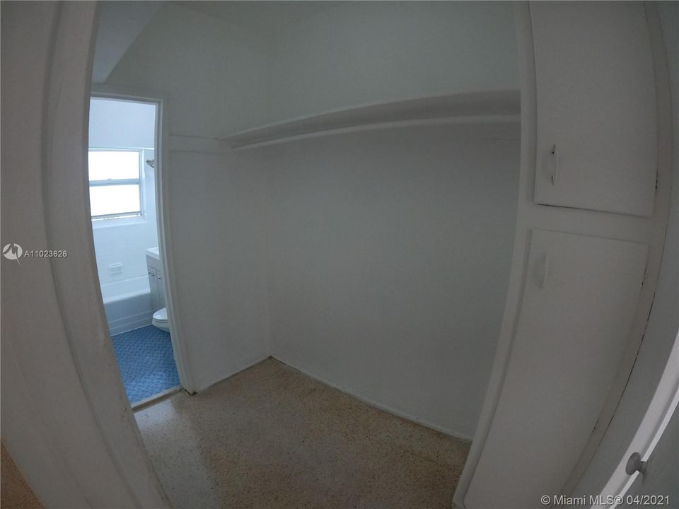 Недавно арендовано: $1,100 (1 спален, 1 ванн, 625 Квадратных фут)