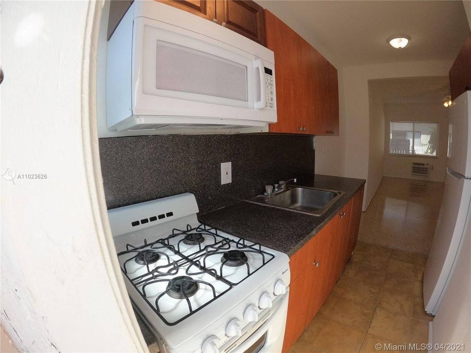 Недавно арендовано: $1,100 (1 спален, 1 ванн, 625 Квадратных фут)