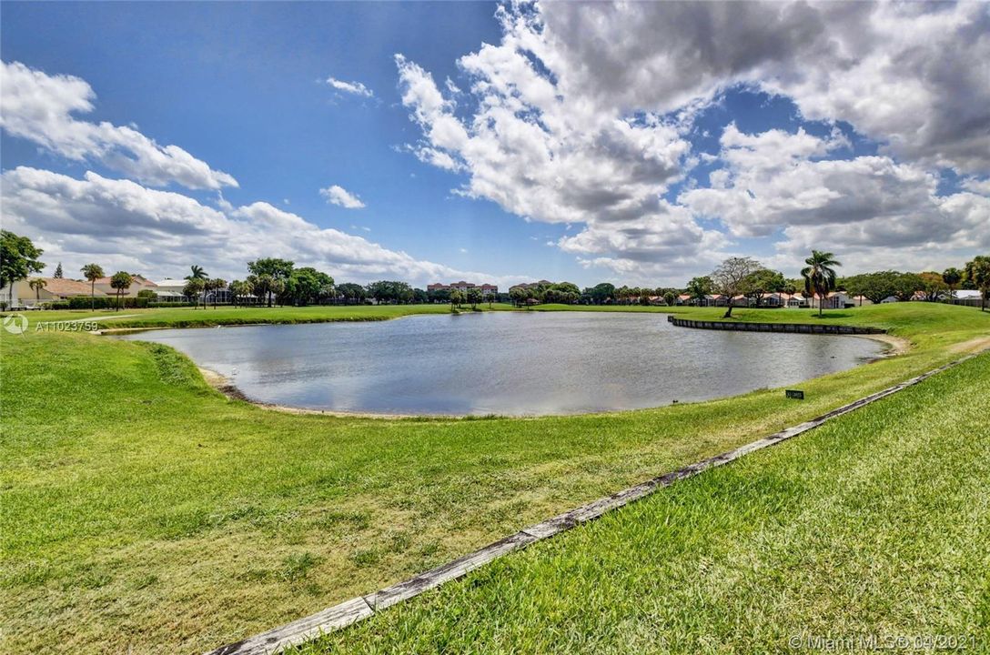 Recently Sold: $379,900 (3 beds, 2 baths, 1639 Square Feet)