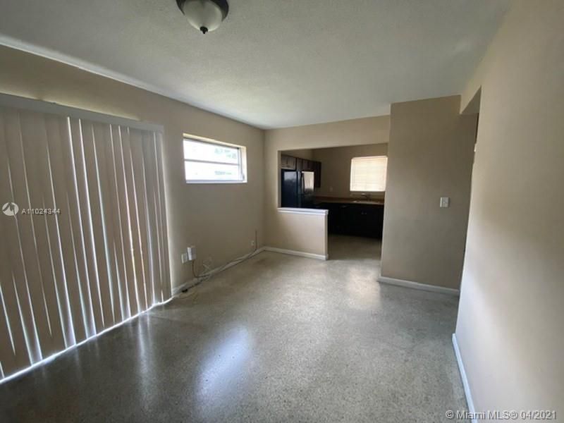 Recently Rented: $1,300 (2 beds, 1 baths, 603 Square Feet)
