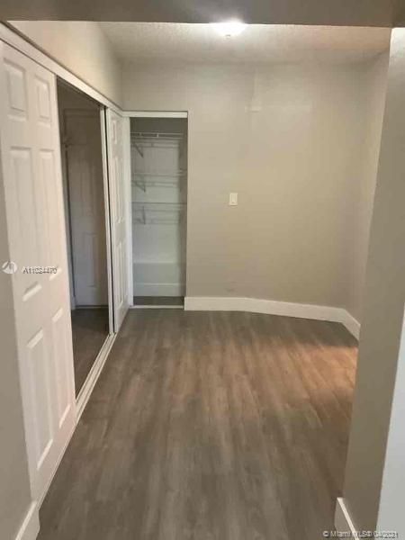 Recently Rented: $2,165 (3 beds, 2 baths, 1680 Square Feet)