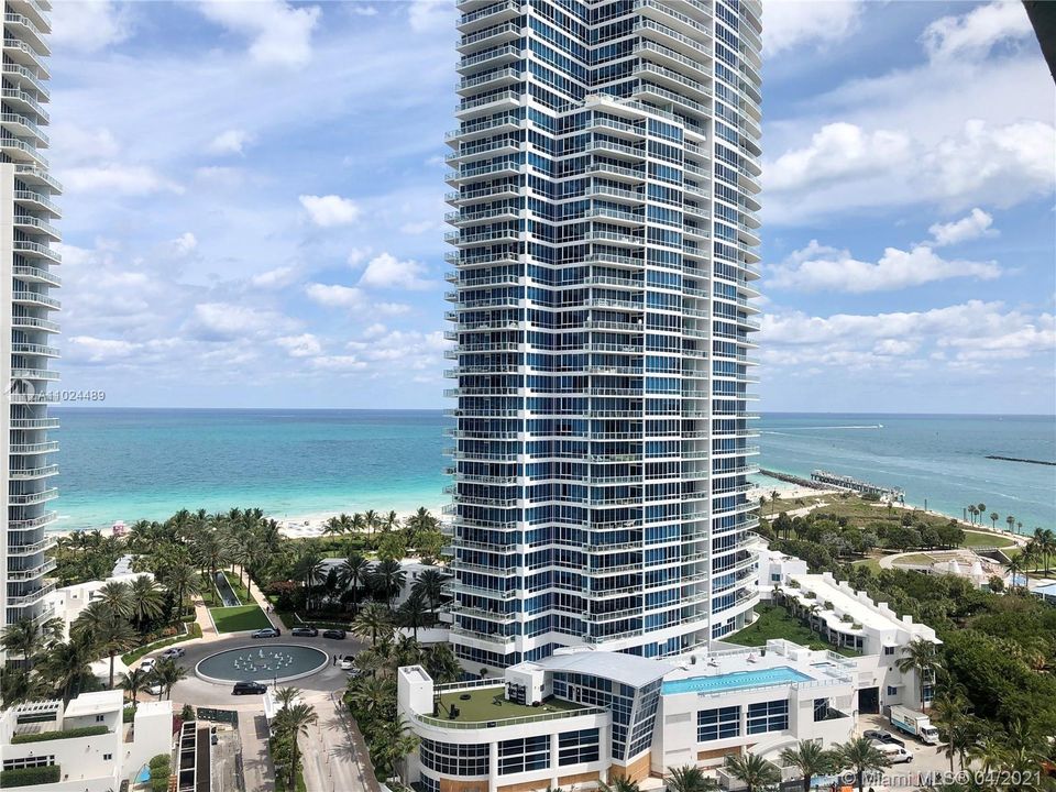 Recently Sold: $2,185,000 (3 beds, 2 baths, 1559 Square Feet)