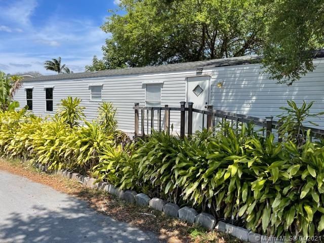 Recently Sold: $128,000 (2 beds, 2 baths, 850 Square Feet)