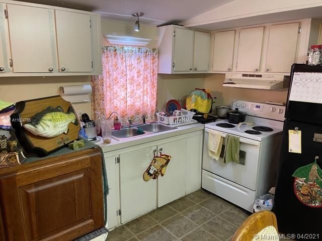 Recently Sold: $128,000 (2 beds, 2 baths, 850 Square Feet)