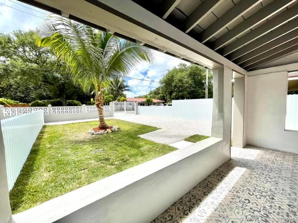 最近租的: $2,400 (2 贝兹, 1 浴室, 1456 平方英尺)