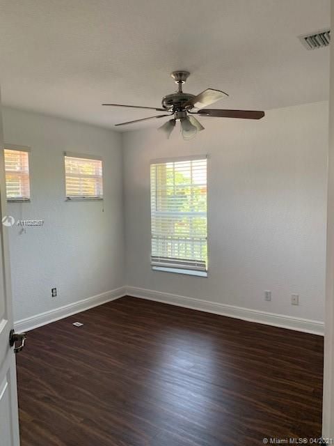 Recently Rented: $2,800 (4 beds, 2 baths, 2046 Square Feet)