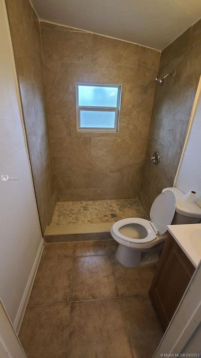 Недавно арендовано: $1,100 (1 спален, 1 ванн, 1323 Квадратных фут)