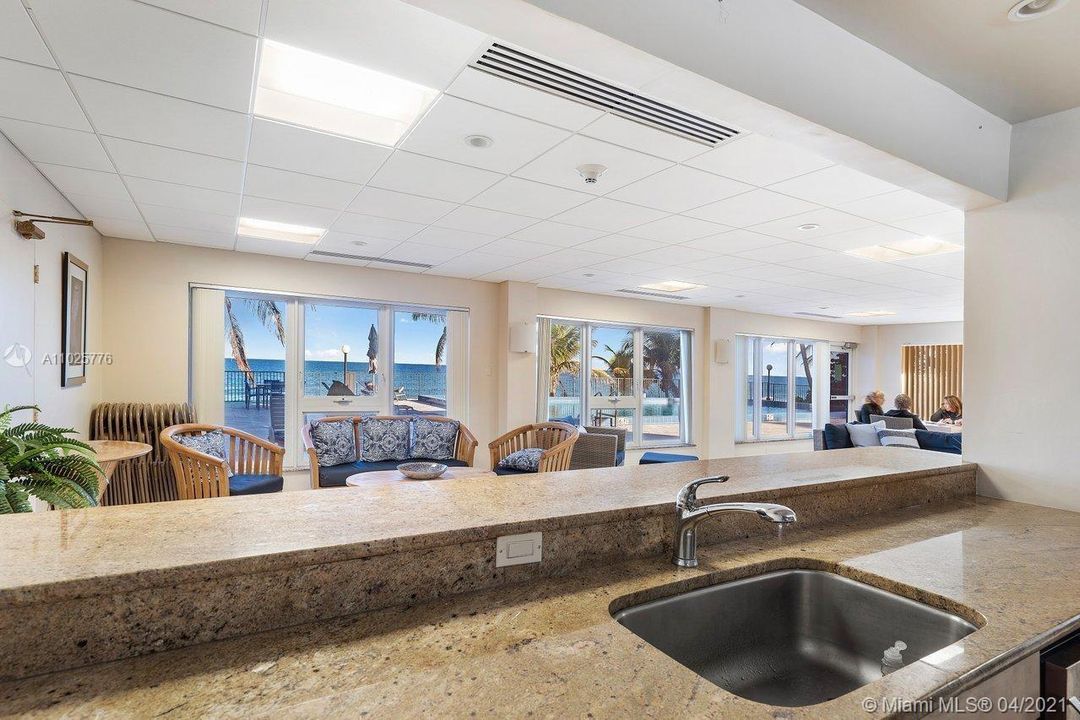 Recently Sold: $999,999 (2 beds, 2 baths, 0 Square Feet)