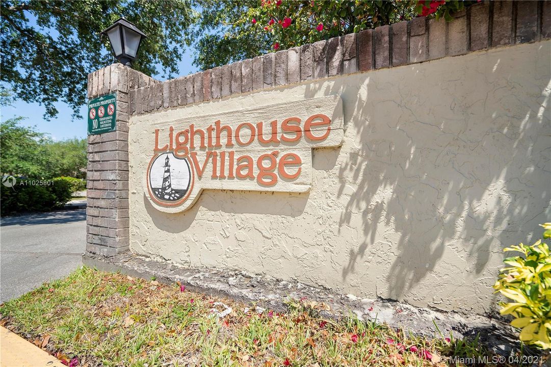 Recently Sold: $229,000 (2 beds, 2 baths, 1250 Square Feet)