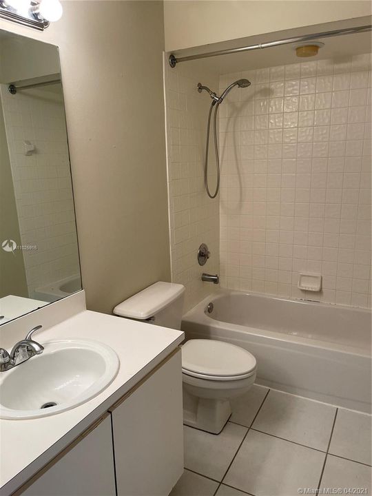 Недавно арендовано: $2,450 (3 спален, 2 ванн, 1666 Квадратных фут)