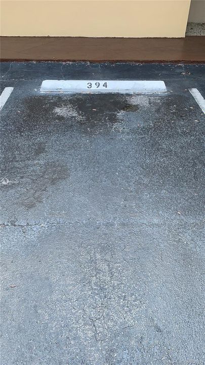 Recently Rented: $1,200 (1 beds, 1 baths, 680 Square Feet)